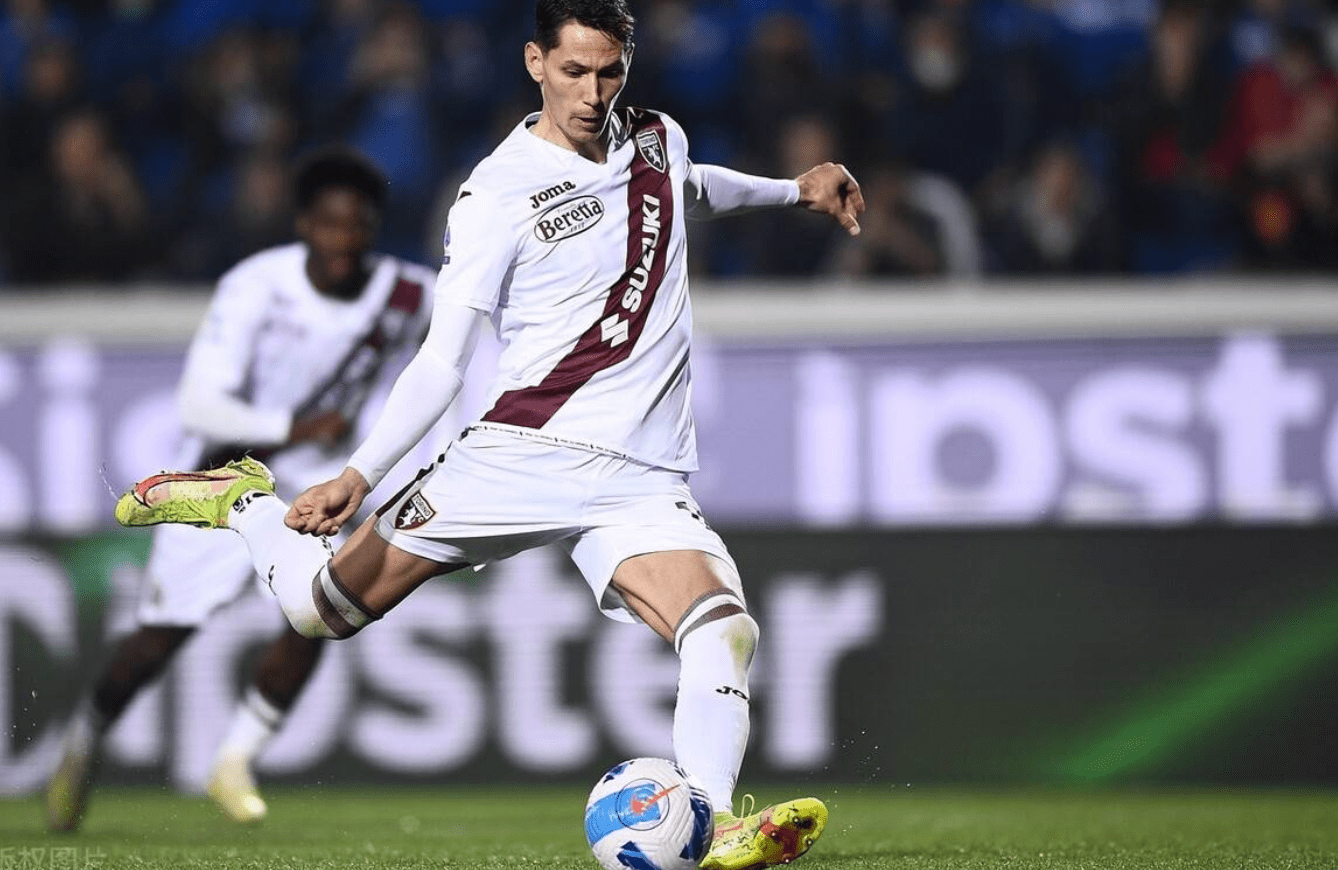 战术调整引发热议！，JackeyLove在尤文图斯比赛中大比分获胜上演精彩一战的简单介绍