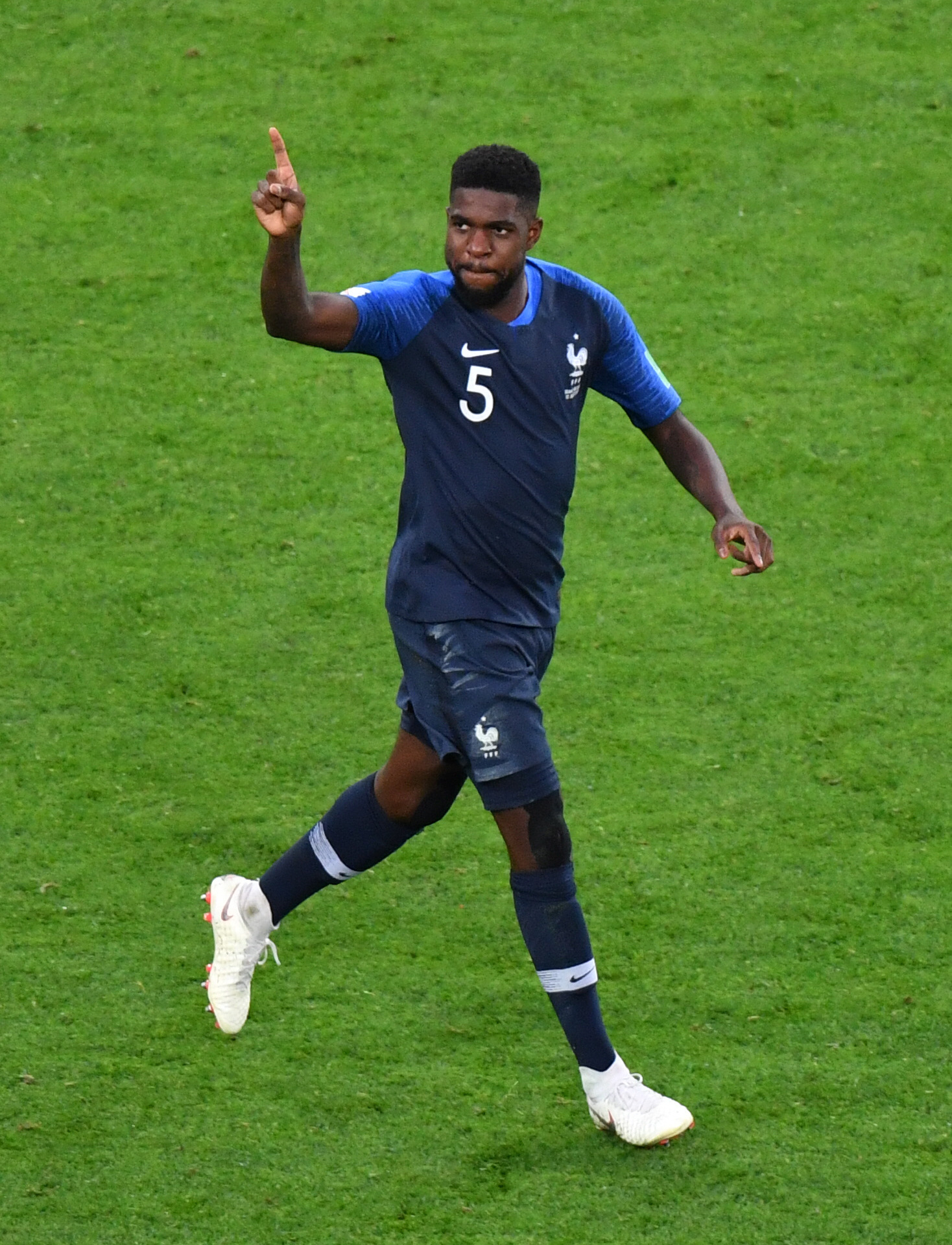 包含法国队不断突破！，蒂姆连续十场比赛得分超过出色发挥上演精彩一战的词条